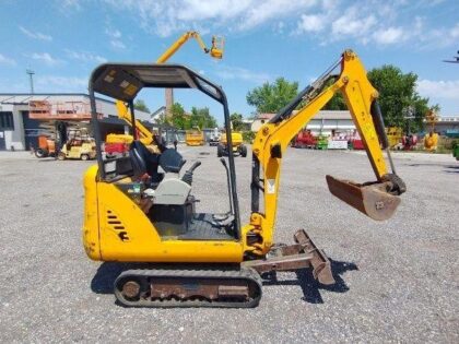 Mini-Pelle Bobcat E14 d’Occasion – 1,3T (2014) avec 3 Godets