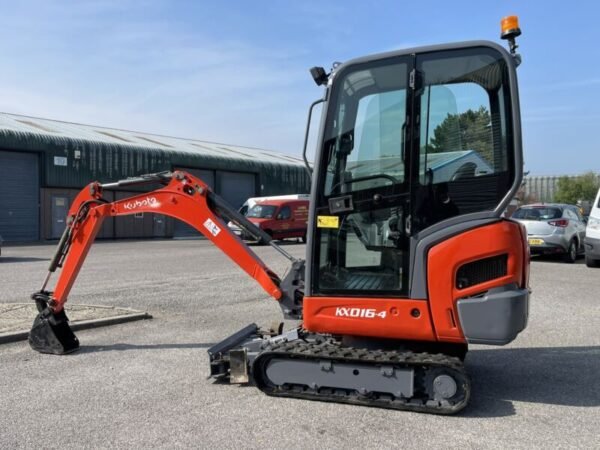 Kubota KX016-4 (2013) – Mini-Pelle 1,6T – 2 971 h – Climatisée & Révisée – Image 2