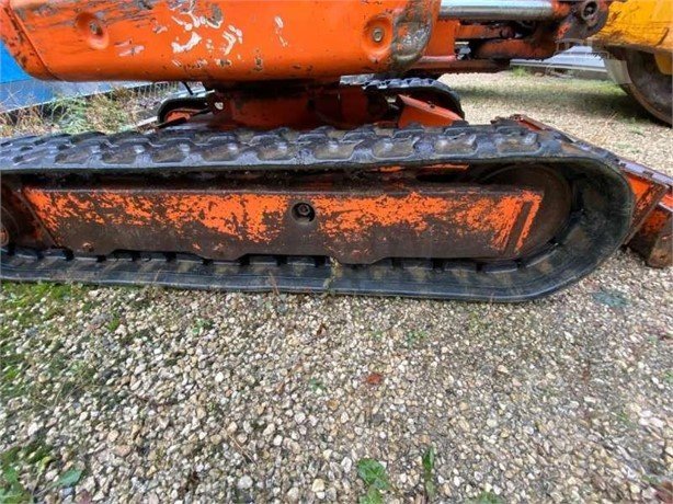 IHI 15NX (2004) – Mini Pelle 1,5T avec 3 Godets – 6 088 h – Compacte et Fiable – Image 11