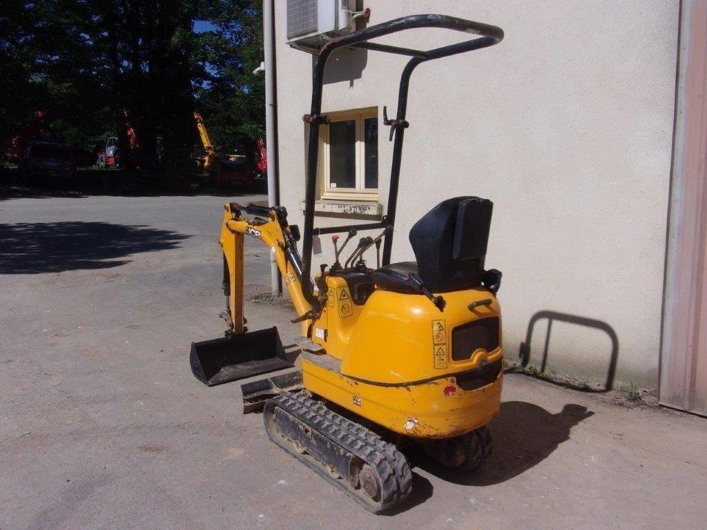 JCB 8008 (2017) – Mini Pelle 900 kg – 2 104 h – Ultra-Compacte – Image 2