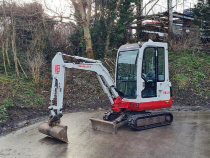 Mini Pelle TAKEUCHI TB016 1.6 Tonne – occasion